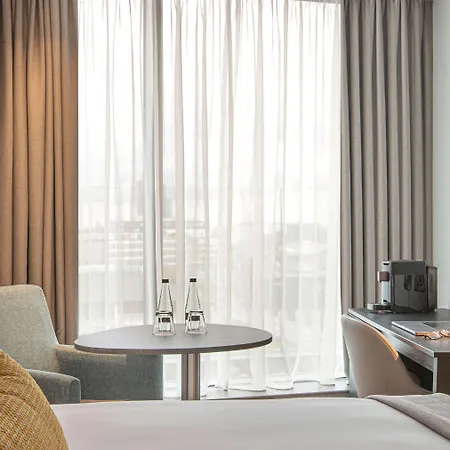Maldron Hotel Shoreditch London-3
